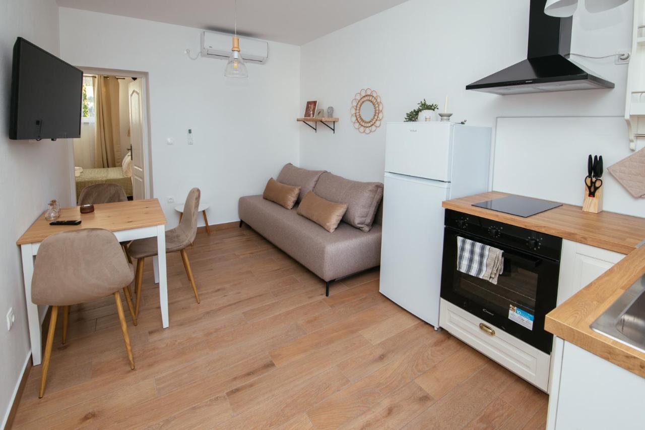 Apartmani Barbarosa Sveti Filip i Jakov Ngoại thất bức ảnh