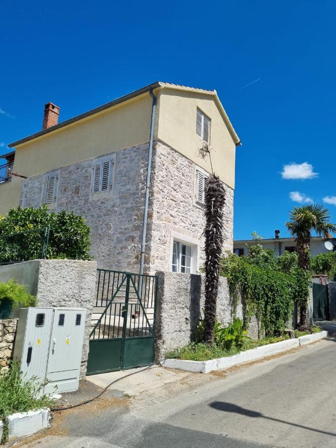Apartmani Barbarosa Sveti Filip i Jakov Ngoại thất bức ảnh