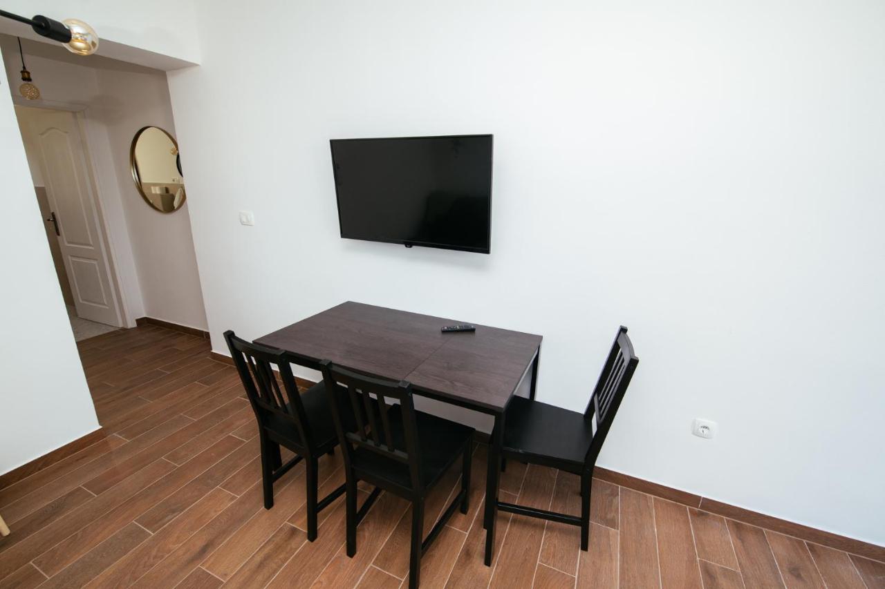 Apartmani Barbarosa Sveti Filip i Jakov Ngoại thất bức ảnh